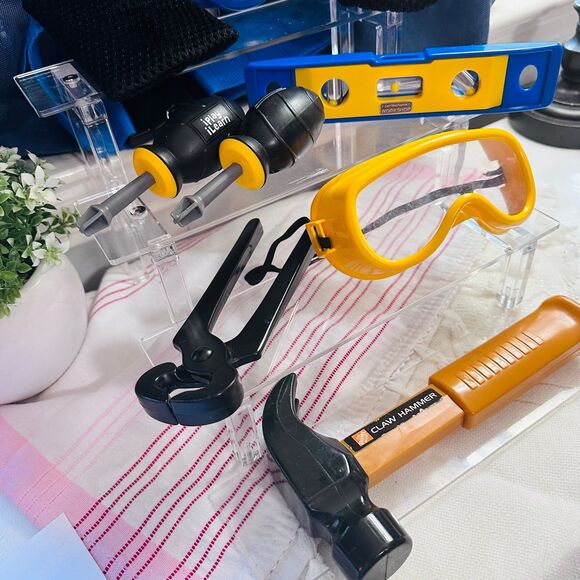 Tool kit with talking tool belt - Picture 3 of 6